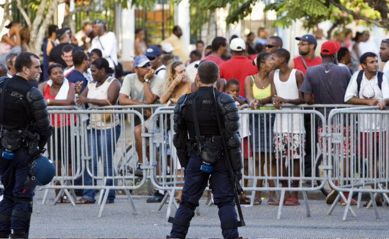 Guyane : mobilisation massive dans la colonie.