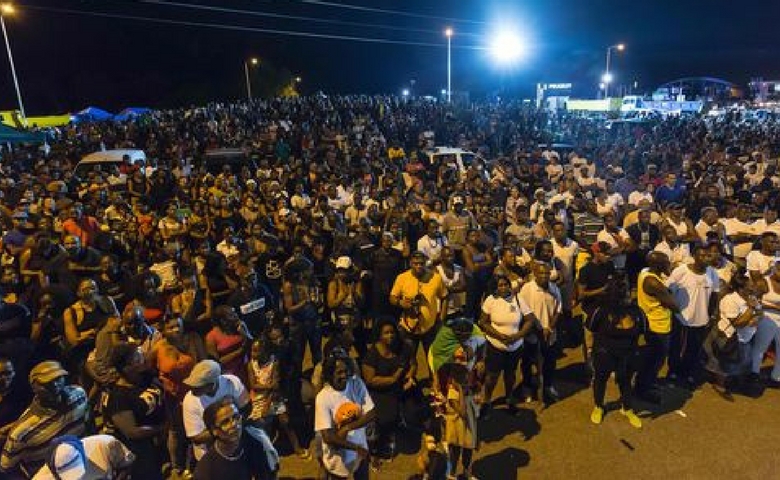 Guyane : le bal des impérialistes.