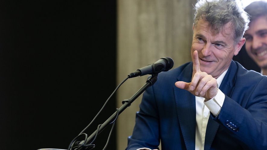 Gauche du travail ou des allocs ?